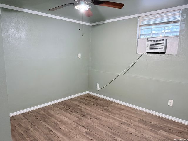 213 Earl B, San Antonio, TX 78212