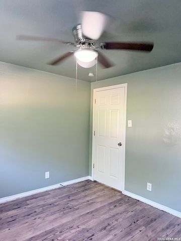 213 Earl B, San Antonio, TX 78212