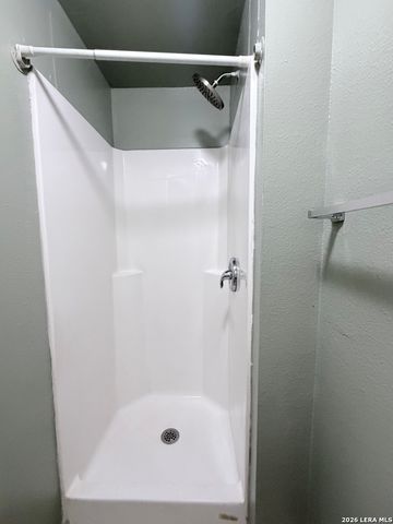 213 Earl B, San Antonio, TX 78212