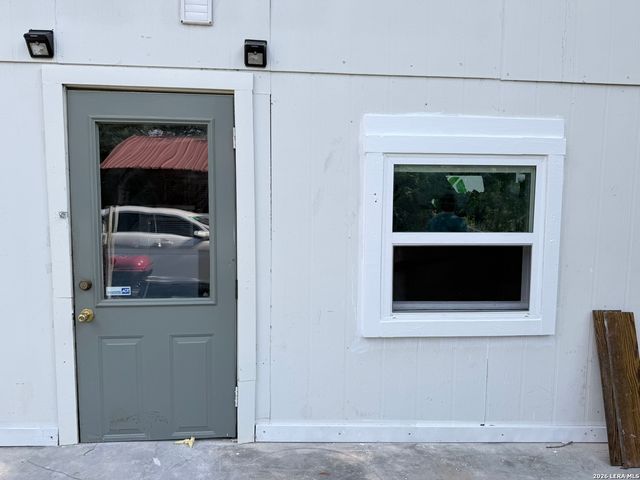 213 Earl B, San Antonio, TX 78212