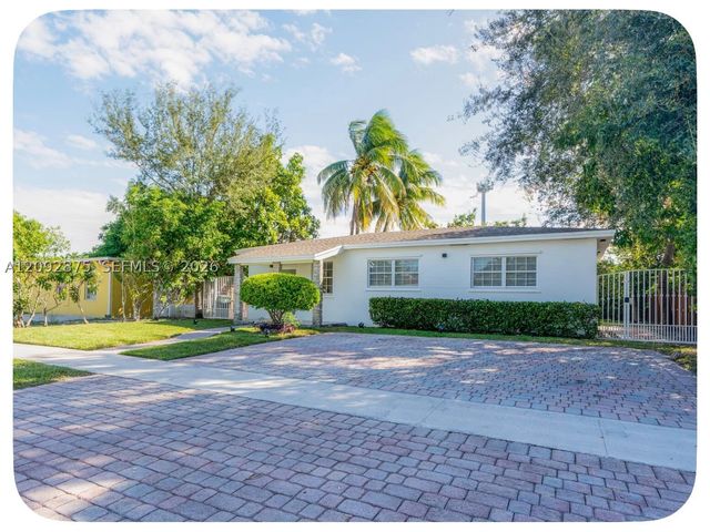 3811 NW 66th Ave, Virginia Gardens, FL 33166