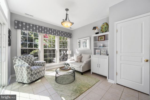42 WRENTHAM DR, Medford, NJ 08055