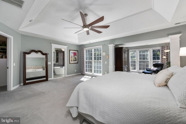 42 WRENTHAM DR, Medford, NJ 08055
