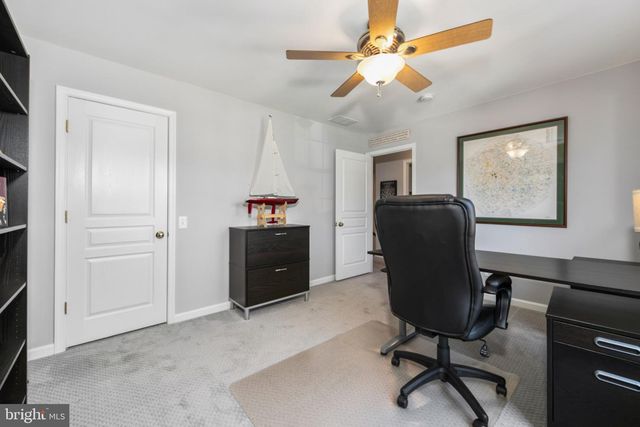 42 WRENTHAM DR, Medford, NJ 08055