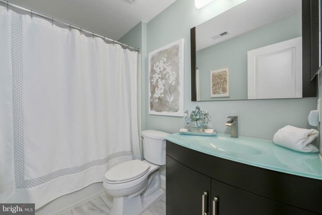 42 WRENTHAM DR, Medford, NJ 08055