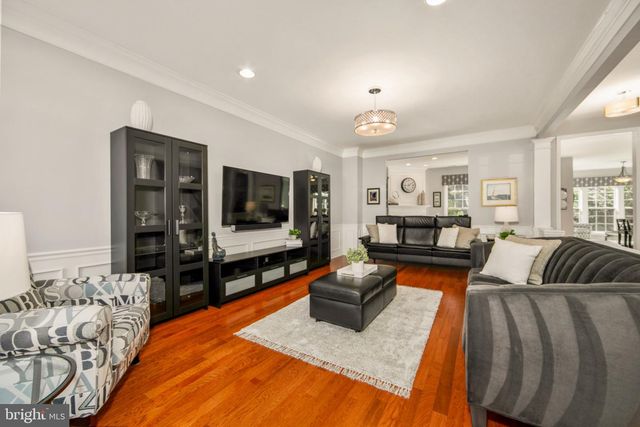 42 WRENTHAM DR, Medford, NJ 08055