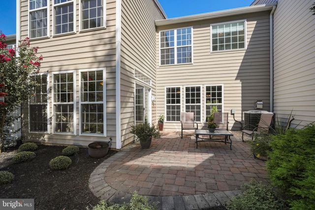 42 WRENTHAM DR, Medford, NJ 08055