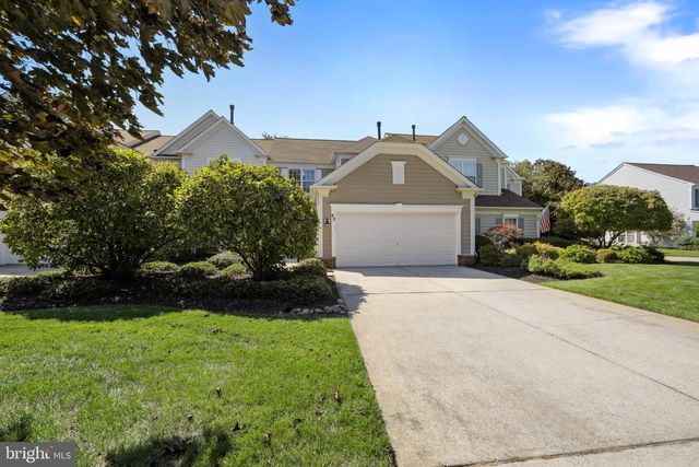 42 WRENTHAM DR, Medford, NJ 08055