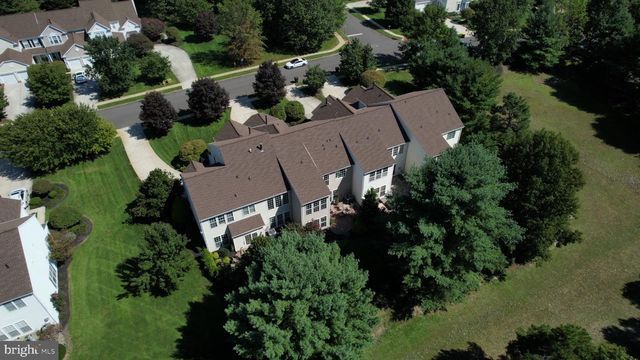 42 WRENTHAM DR, Medford, NJ 08055