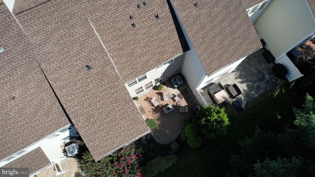 42 WRENTHAM DR, Medford, NJ 08055