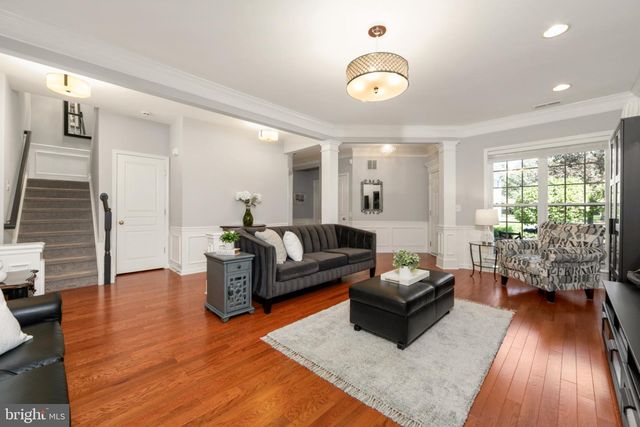 42 WRENTHAM DR, Medford, NJ 08055
