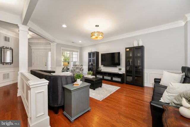 42 WRENTHAM DR, Medford, NJ 08055