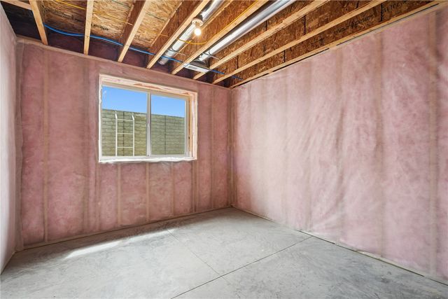 6826 Bottom Land Lane, Cedar Rapids, IA 52403