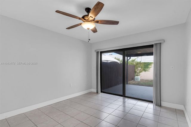 3815 SW 82nd Ave 41, Miami, FL 33155