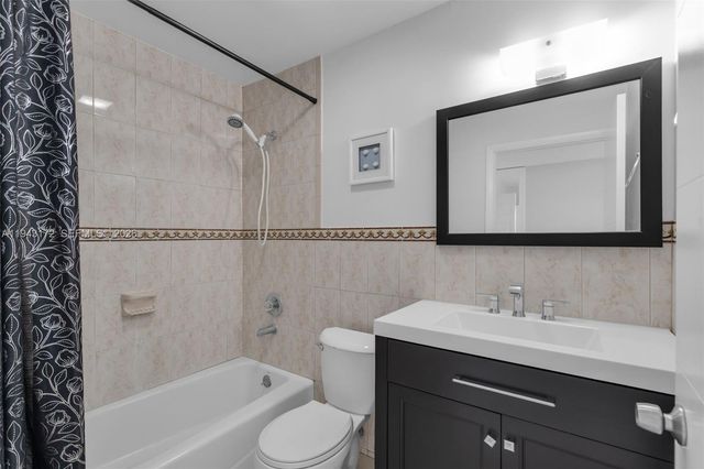 3815 SW 82nd Ave 41, Miami, FL 33155