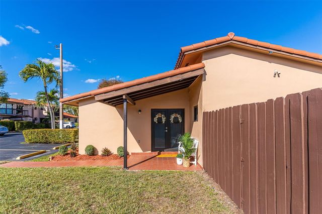 3815 SW 82nd Ave 41, Miami, FL 33155