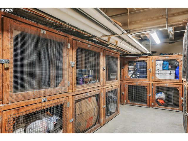 1005 Sw PARK Ave 204, Portland, OR 97205