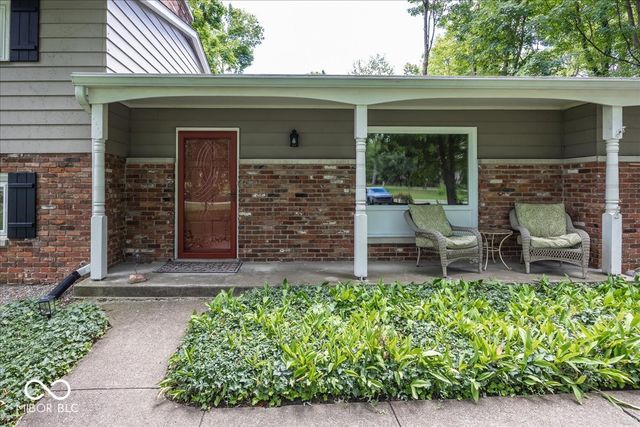 9317 Sherwood Lane, Indianapolis, IN 46240