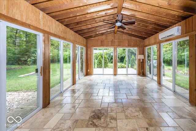 9317 Sherwood Lane, Indianapolis, IN 46240