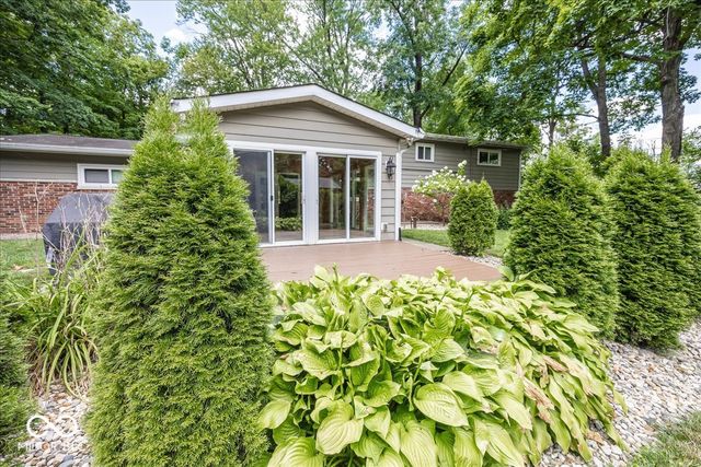 9317 Sherwood Lane, Indianapolis, IN 46240