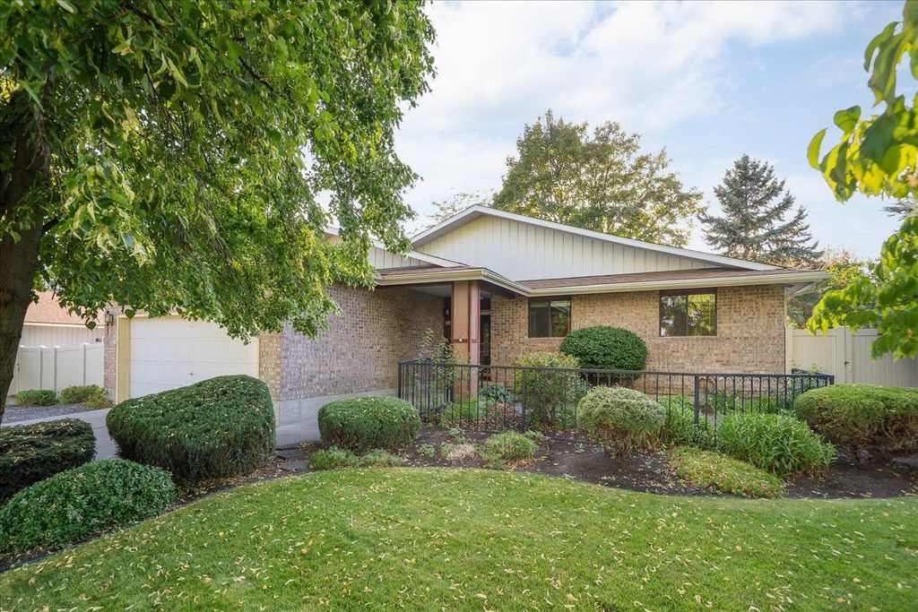 5020 S Stone St, Spokane, WA 99223