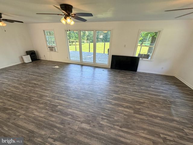 586 ZEITLER RD, Elkton, MD 21921