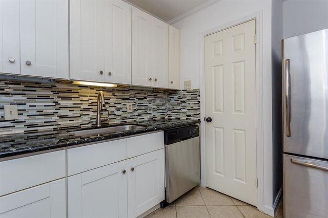 3401 Timmons Lane 47, Houston, TX 77027
