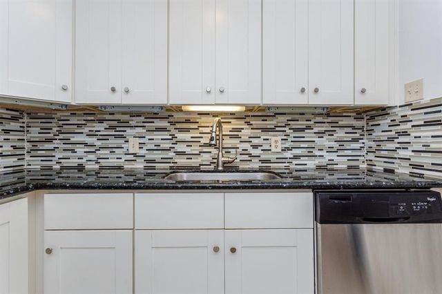 3401 Timmons Lane 47, Houston, TX 77027
