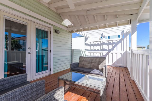 40 Sarasota Street, Miramar Beach, FL 32550