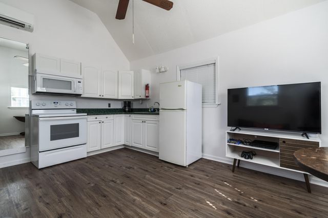 40 Sarasota Street, Miramar Beach, FL 32550