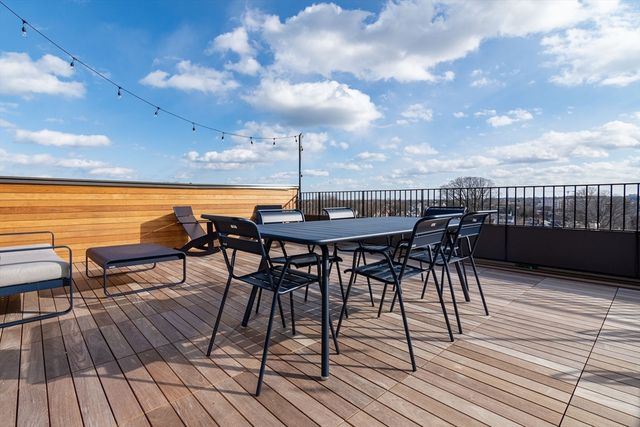 57 Quincy Shore Drive 502, Quincy, MA 02171