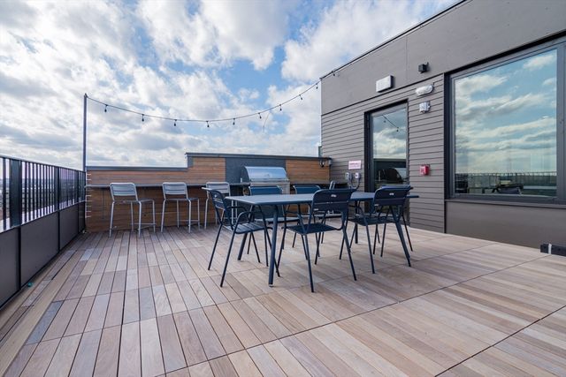 57 Quincy Shore Drive 502, Quincy, MA 02171
