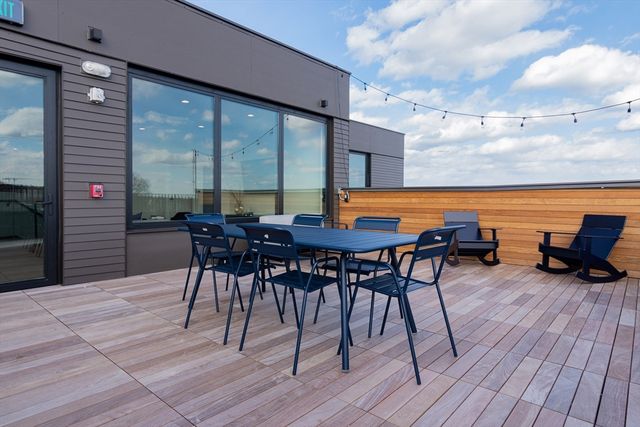 57 Quincy Shore Drive 502, Quincy, MA 02171