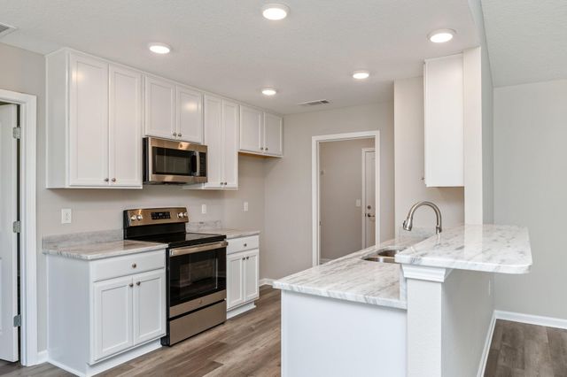 6016 Emmy Lynn Lane, Crestview, FL 32539
