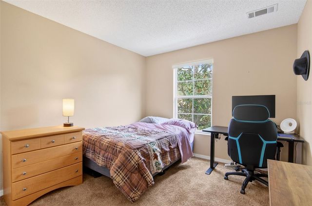 8467 CRYSTAL COVE LOOP, Kissimmee, FL 34747