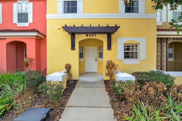 8467 CRYSTAL COVE LOOP, Kissimmee, FL 34747