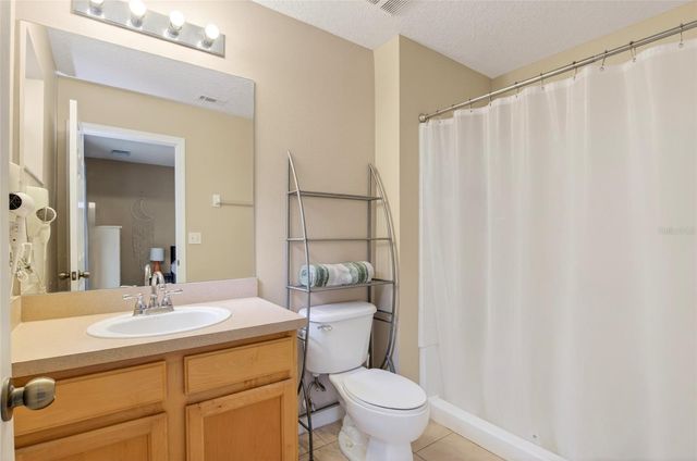 8467 CRYSTAL COVE LOOP, Kissimmee, FL 34747