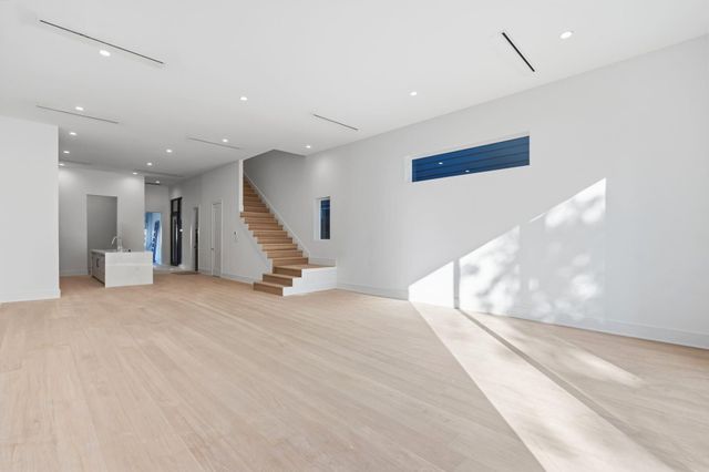 820 Malone Street, Houston, TX 77007