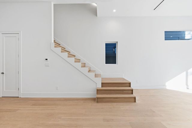 820 Malone Street, Houston, TX 77007