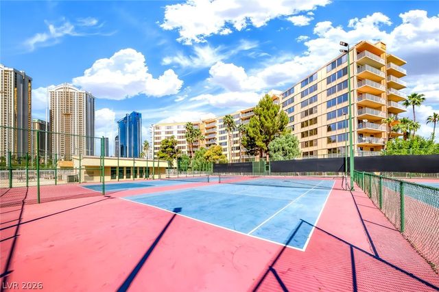 205 East Harmon Avenue 113, Las Vegas, NV 89169