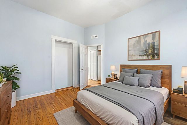 1637 S Saint Louis Avenue 2, Chicago, IL 60623