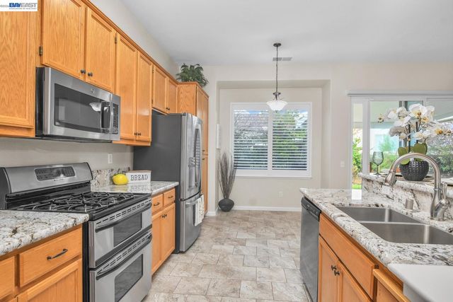 1778 Rubidoux Ter, Brentwood, CA 94513