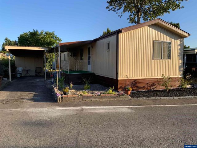 4676 NE Amber St, Salem, OR 97301