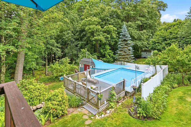 22 Erik Street, Merrimack, NH 03054