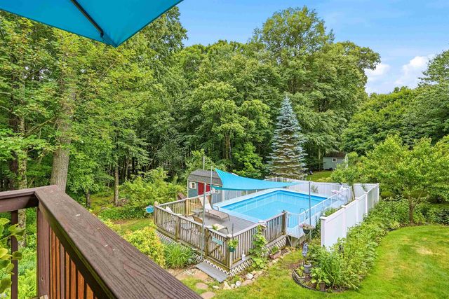 22 Erik Street, Merrimack, NH 03054