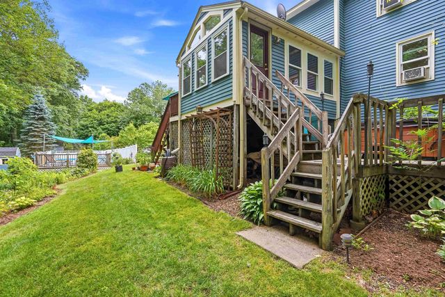 22 Erik Street, Merrimack, NH 03054