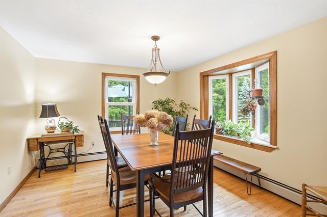 22 Erik Street, Merrimack, NH 03054