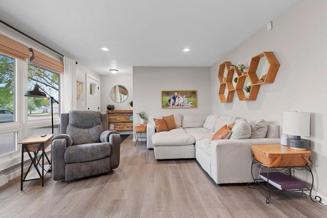 334 Lee AVENUE, Brillion, WI 54110