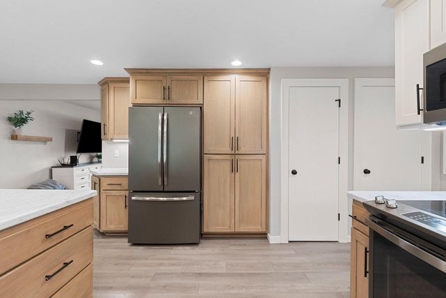 334 Lee AVENUE, Brillion, WI 54110