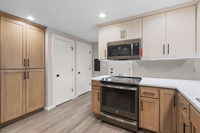 334 Lee AVENUE, Brillion, WI 54110